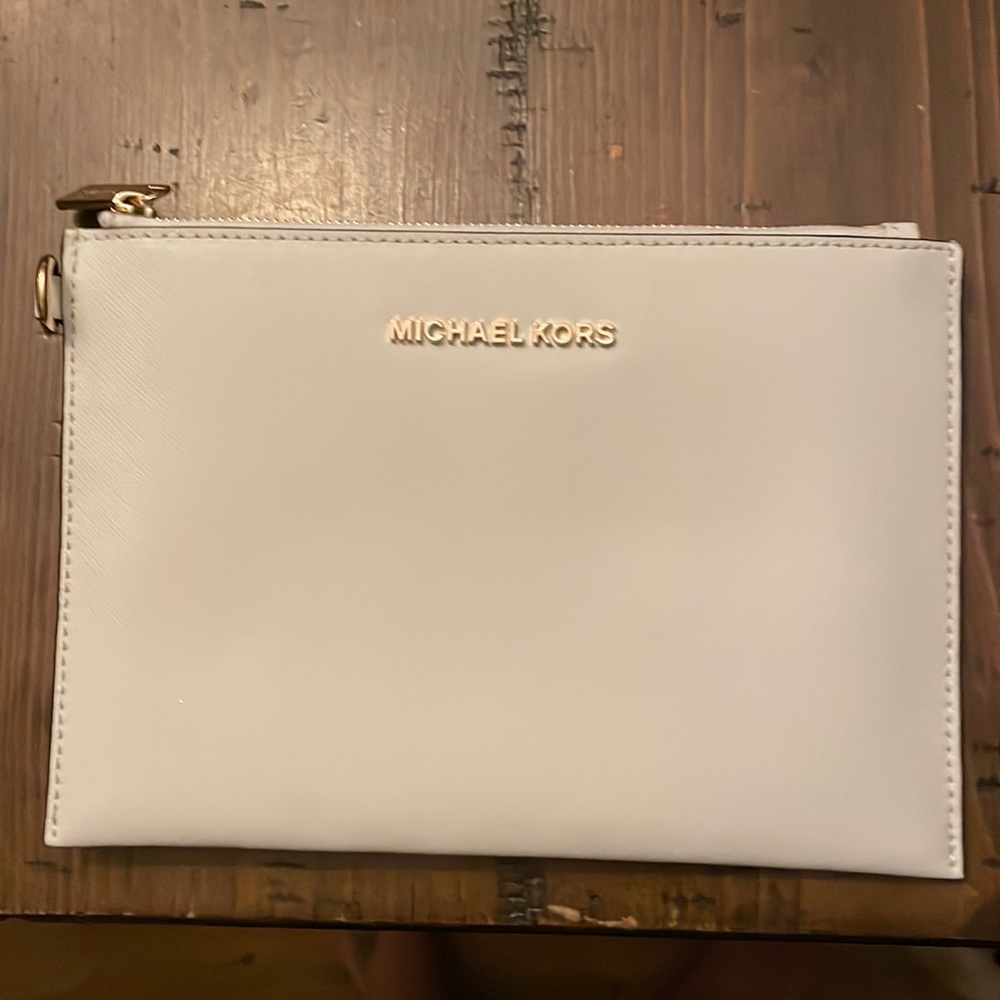 Michael Kors Wristlet